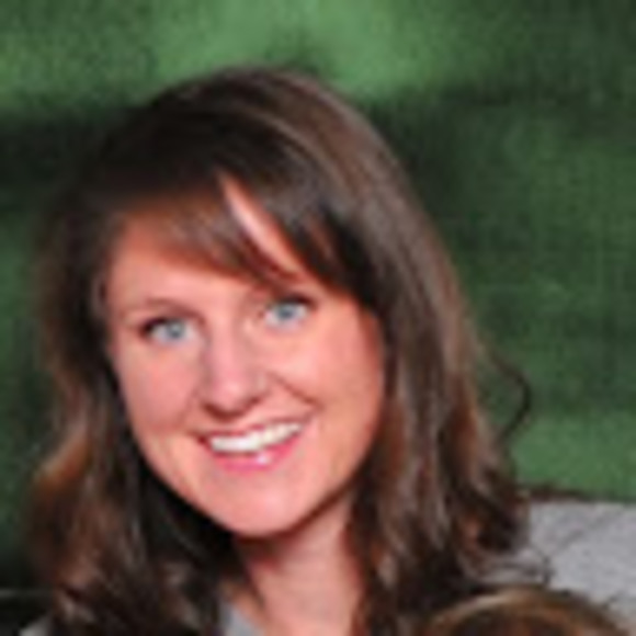 Meet your Posher, Robyn - Picture 1 of 1